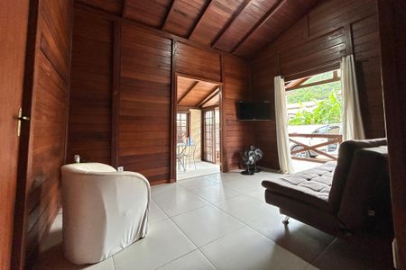 Sala de casa para alugar com 3 quartos, 90m² em Morro das Pedras, Florianópolis