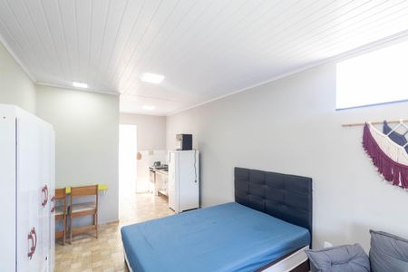 Sala/Cozinha de kitnet/studio para alugar com 1 quarto, 35m² em Guaratiba, Rio de Janeiro
