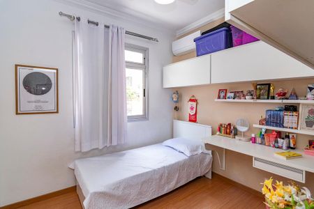 Apartamento para alugar com 90m², 3 quartos e 2 vagasQuarto 2
