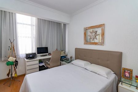 Apartamento para alugar com 90m², 3 quartos e 2 vagasSuíte