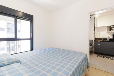 Banheiro de apartamento para alugar com 1 quarto, 34m² em Pinheiros, São Paulo