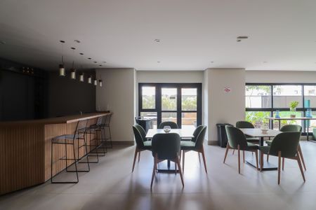 Apartamento para alugar com 70m², 3 quartos e 1 vagaÁrea comum - Salão de festas