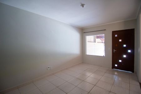 Sala  de casa para alugar com 3 quartos, 100m² em Jardim Magnolia, Sorocaba