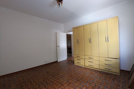 Quarto 1 de casa à venda com 3 quartos, 254m² em Vila California, São Paulo