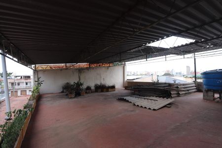 Casa à venda com 254m², 3 quartos e 5 vagasSalão