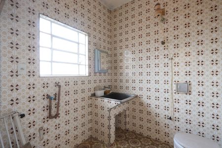 Casa à venda com 254m², 3 quartos e 5 vagasLavanderia