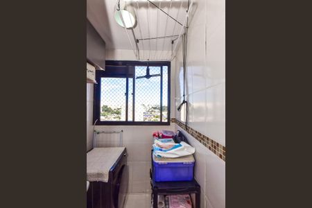 Apartamento para alugar com 58m², 2 quartos e 1 vagaÁrea de Serviço 