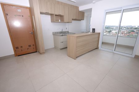 Sala de apartamento para alugar com 3 quartos, 69m² em Vila Lucy, Goiânia