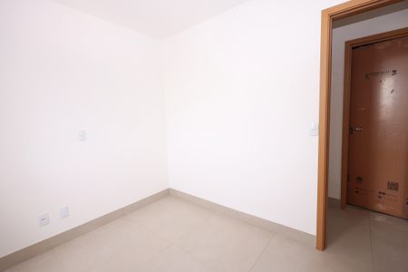 Apartamento para alugar com 69m², 2 quartos e 1 vagaQuarto 1
