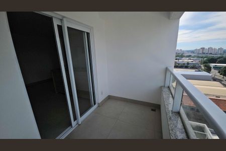 Apartamento para alugar com 69m², 2 quartos e 1 vaga Apartamento para alugar com 69m², 2 quartos e 1 vagaSacada