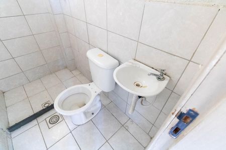 Apartamento para alugar com 45m², 2 quartos e 1 vaga Apartamento para alugar com 45m², 2 quartos e 1 vagaBanheiro