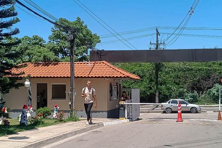 Apartamento para alugar com 45m², 2 quartos e 1 vaga Apartamento para alugar com 45m², 2 quartos e 1 vagaFachada e portaria