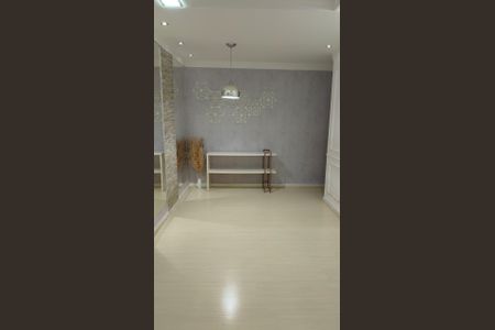 Apartamento para alugar com 55m², 2 quartos e 1 vaga Apartamento para alugar com 55m², 2 quartos e 1 vagaSala