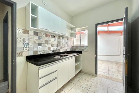 Casa para alugar com 55m², 2 quartos e 1 vagaCozinha