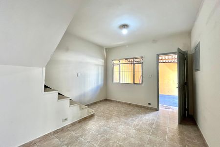Casa para alugar com 55m², 2 quartos e 1 vagaSala