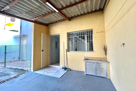 Casa para alugar com 55m², 2 quartos e 1 vagaGaragem