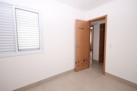 Apartamento para alugar com 58m², 3 quartos e 1 vagaQuarto 1