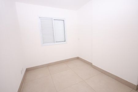 Apartamento para alugar com 58m², 3 quartos e 1 vagaQuarto 2