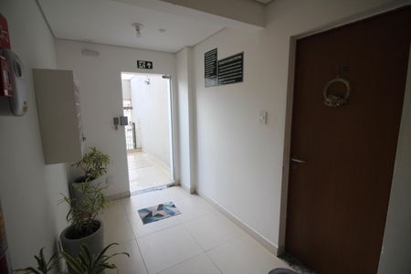 Apartamento à venda com 72m², 2 quartos e 1 vagaÁrea comum