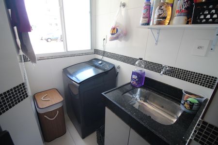 Apartamento à venda com 72m², 2 quartos e 1 vagaCozinha e Área de Serviço