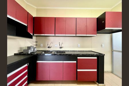 Apartamento para alugar com 77m², 3 quartos e 1 vagaCozinha