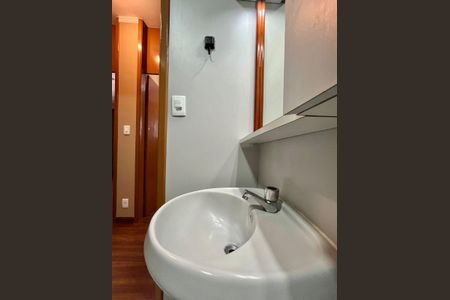 Apartamento para alugar com 77m², 3 quartos e 1 vagaBanheiro