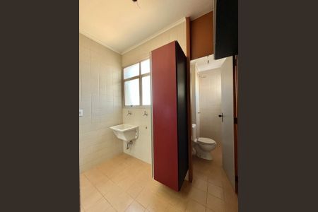 Apartamento para alugar com 77m², 3 quartos e 1 vagaÁrea de Serviço