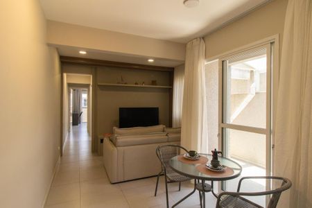 Sala de apartamento para alugar com 2 quartos, 75m² em Novo Mundo, Curitiba