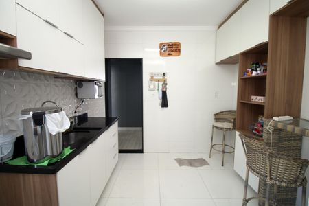 Apartamento para alugar com 65m², 2 quartos e 1 vagaCozinha