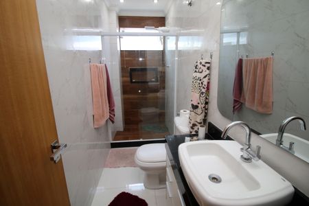 Apartamento para alugar com 65m², 2 quartos e 1 vagaBanheiro