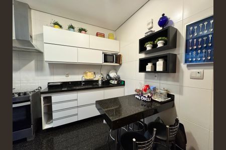 Apartamento à venda com 170m², 4 quartos e 3 vagas