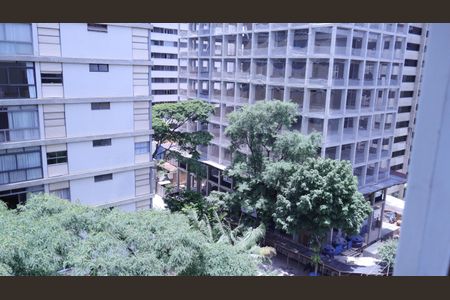 Vista de apartamento para alugar com 3 quartos, 125m² em Cerqueira César, São Paulo