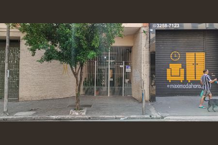 Apartamento para alugar com 91m², 2 quartos e sem vaga Apartamento para alugar com 91m², 2 quartos e sem vagaFachada