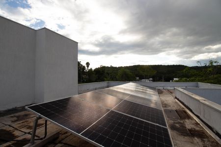 Casa de condomínio para alugar com 370m², 4 quartos e 6 vagasVista