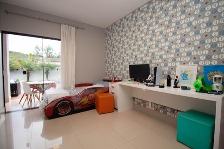 Casa de condomínio para alugar com 370m², 4 quartos e 6 vagasSuíte 1