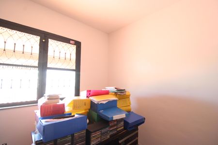 Casa de condomínio para alugar com 1500m², 4 quartos e 3 vagasQuarto 1