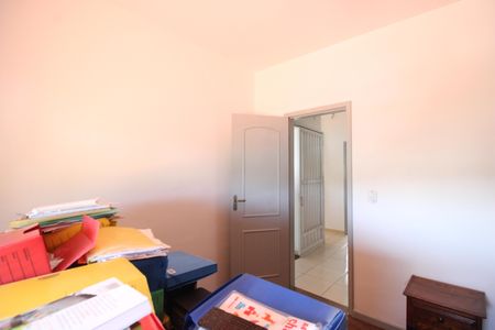 Casa de condomínio para alugar com 1500m², 4 quartos e 3 vagasQuarto 1