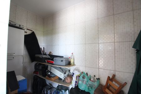 Casa de condomínio para alugar com 1500m², 4 quartos e 3 vagasÁrea de serviço - Quarto