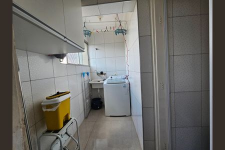 Apartamento à venda com 60m², 2 quartos e 1 vagaÁrea de Serviço