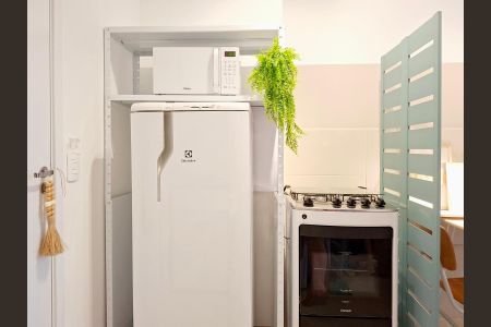 Cozinha de apartamento à venda com 1 quarto, 27m² em Vila Butantã, São Paulo