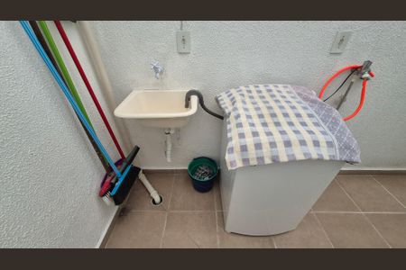 Apartamento para alugar com 38m², 2 quartos e 1 vagaLavanderia