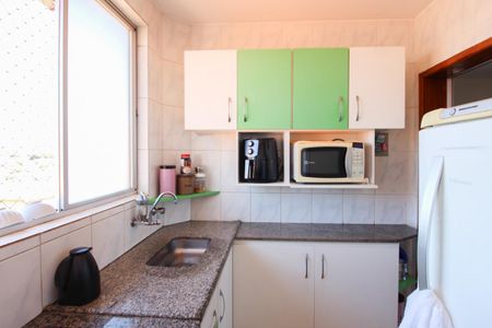 Apartamento para alugar com 44m², 2 quartos e 1 vagaCozinha e Área de Serviço