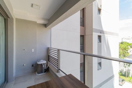 Studio à venda com 30m², 1 quarto e sem vaga Studio à venda com 30m², 1 quarto e sem vagaVaranda