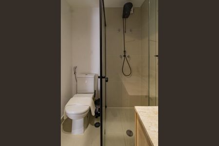 Studio à venda com 30m², 1 quarto e sem vaga Studio à venda com 30m², 1 quarto e sem vagaBanheiro