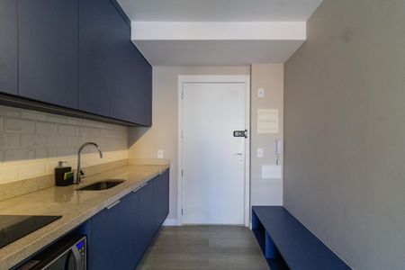 Studio à venda com 30m², 1 quarto e sem vaga Studio à venda com 30m², 1 quarto e sem vagaCozinha