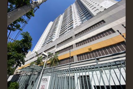 Apartamento para alugar com 57m², 2 quartos e 1 vagaFachada