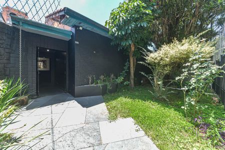 Casa à venda com 246m², 3 quartos e 3 vagasGaragem - Jardim