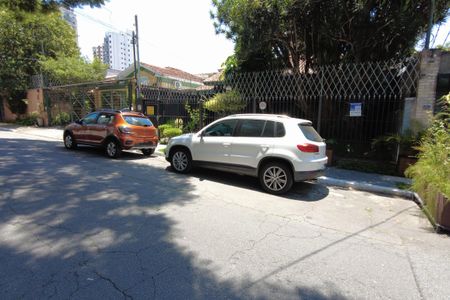 Casa à venda com 246m², 3 quartos e 3 vagasFachada