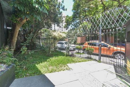 Casa à venda com 246m², 3 quartos e 3 vagasGaragem - Jardim