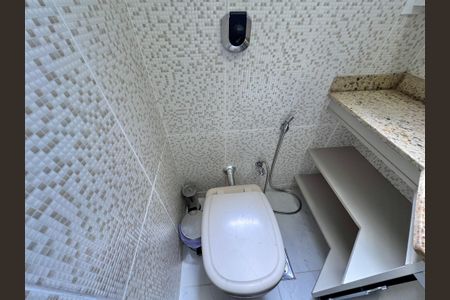 Apartamento à venda com 88m², 2 quartos e 2 vagasSuíte - Banheiro